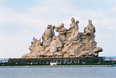 蓬莱广场八仙雕塑(图1)